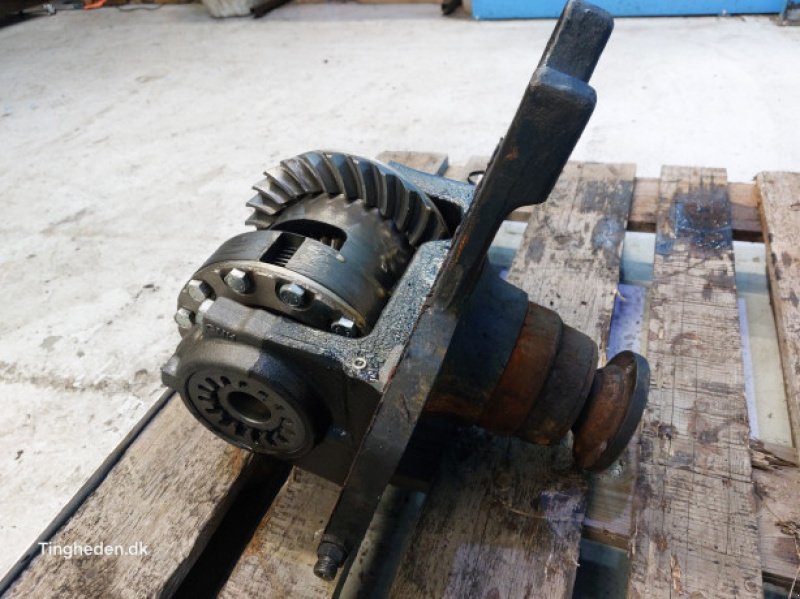 Getriebe & Getriebeteile des Typs New Holland T6, Gebrauchtmaschine in Hemmet (Bild 13)