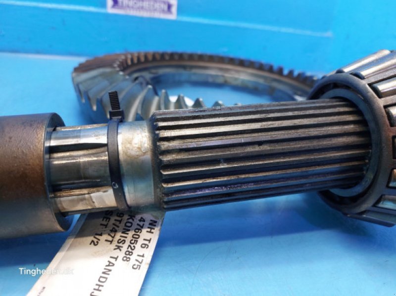 Getriebe & Getriebeteile des Typs New Holland T6, Gebrauchtmaschine in Hemmet (Bild 13)