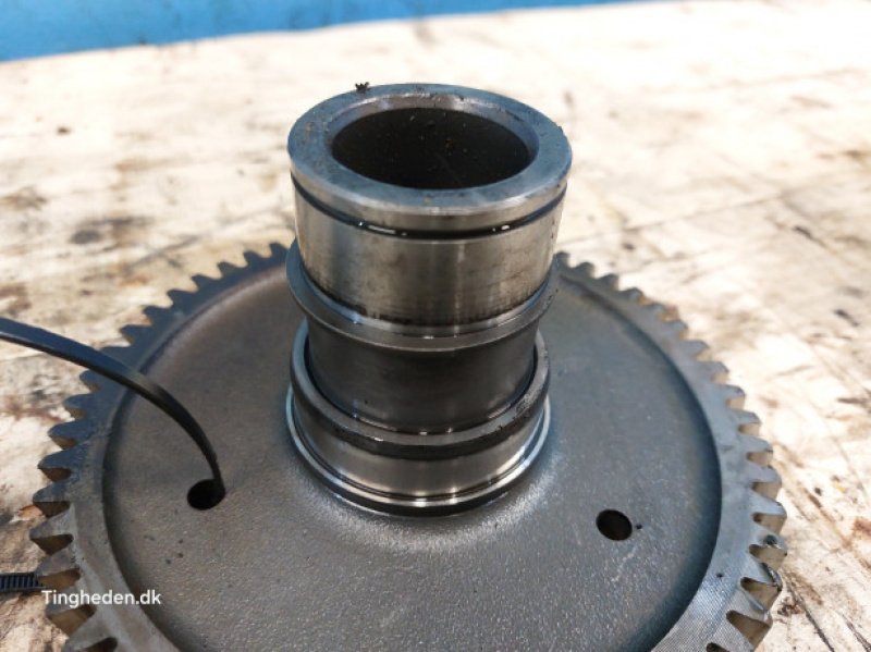 Getriebe & Getriebeteile от тип Valtra T213, Gebrauchtmaschine в Hemmet (Снимка 9)