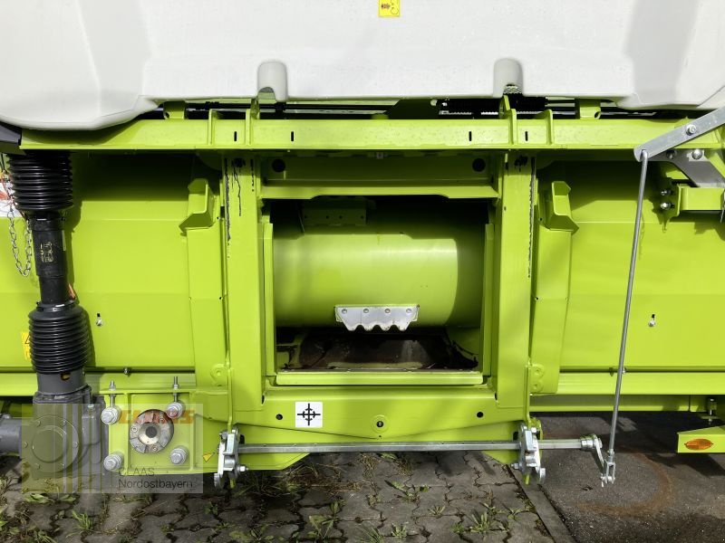 GPS-Schneidwerk des Typs CLAAS DIRECT DISC 600, Vorführmaschine in Schwandorf (Bild 8)