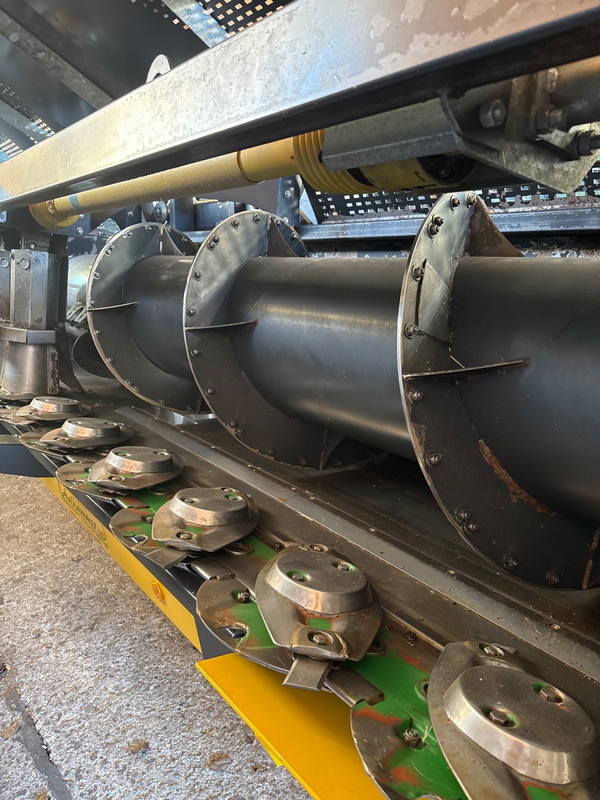 GPS-Schneidwerk van het type Dominoni Multi Power Disc 612, Gebrauchtmaschine in Pfronstetten (Foto 3)
