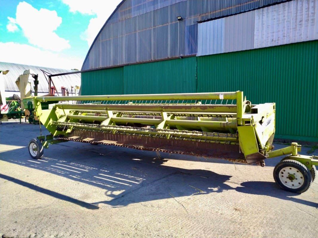 GPS-Schneidwerk des Typs Fortschritt 742 Ganzpflanzenschneidwerk, Gebrauchtmaschine in Liebenwalde (Bild 1)