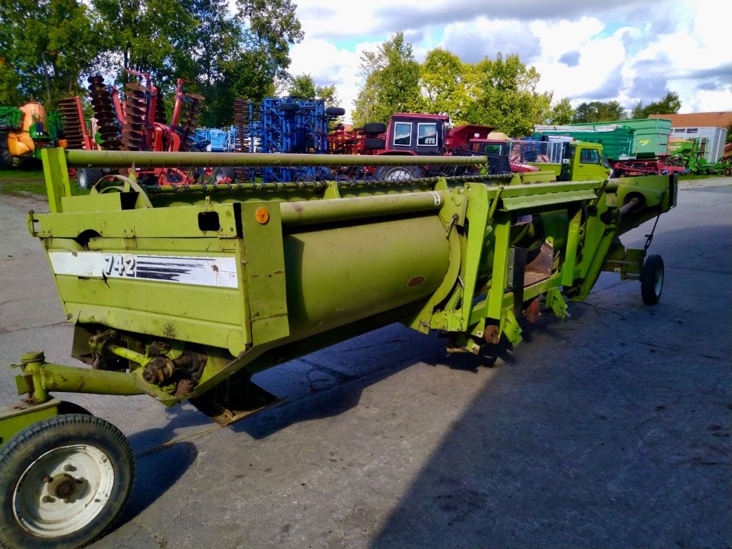 GPS-Schneidwerk des Typs Fortschritt 742 Ganzpflanzenschneidwerk, Gebrauchtmaschine in Liebenwalde (Bild 9)