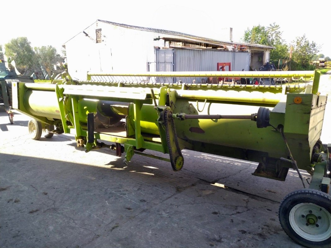 GPS-Schneidwerk des Typs Fortschritt 742 Ganzpflanzenschneidwerk, Gebrauchtmaschine in Liebenwalde (Bild 14)