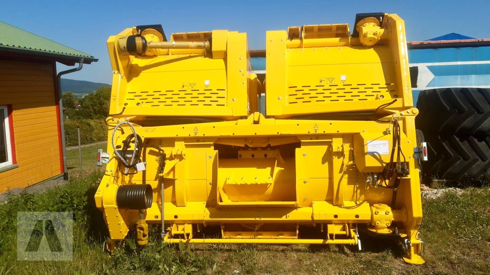 GPS-Schneidwerk des Typs Marangon Marangon 6.16 foldbar NEW HOLLAND klappbares GPS-Direktschneidwerk, Gebrauchtmaschine in Schwabmünchen (Bild 8)