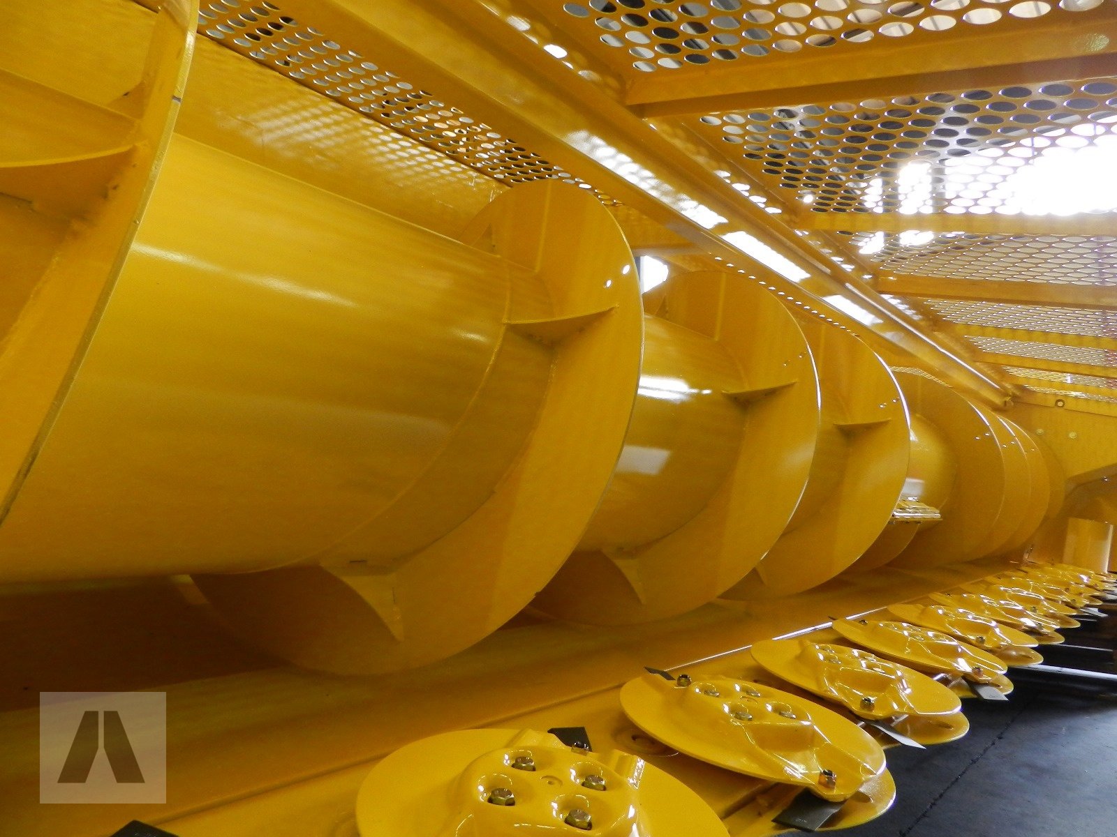 GPS-Schneidwerk des Typs Marangon MDR 6014 GPS-Direktschneidwerk f. Claas/JD/NH, Neumaschine in Lauterhofen (Bild 14)