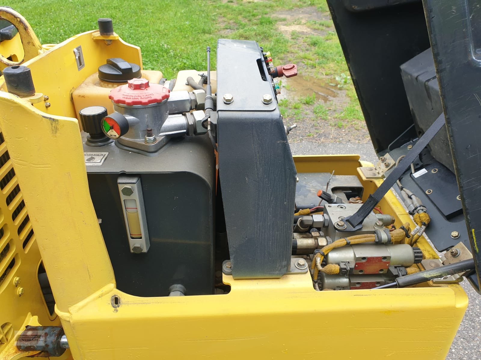 Grabenwalze typu Bomag BMP 8500, Gebrauchtmaschine v Deutsch - Goritz (Obrázek 11)