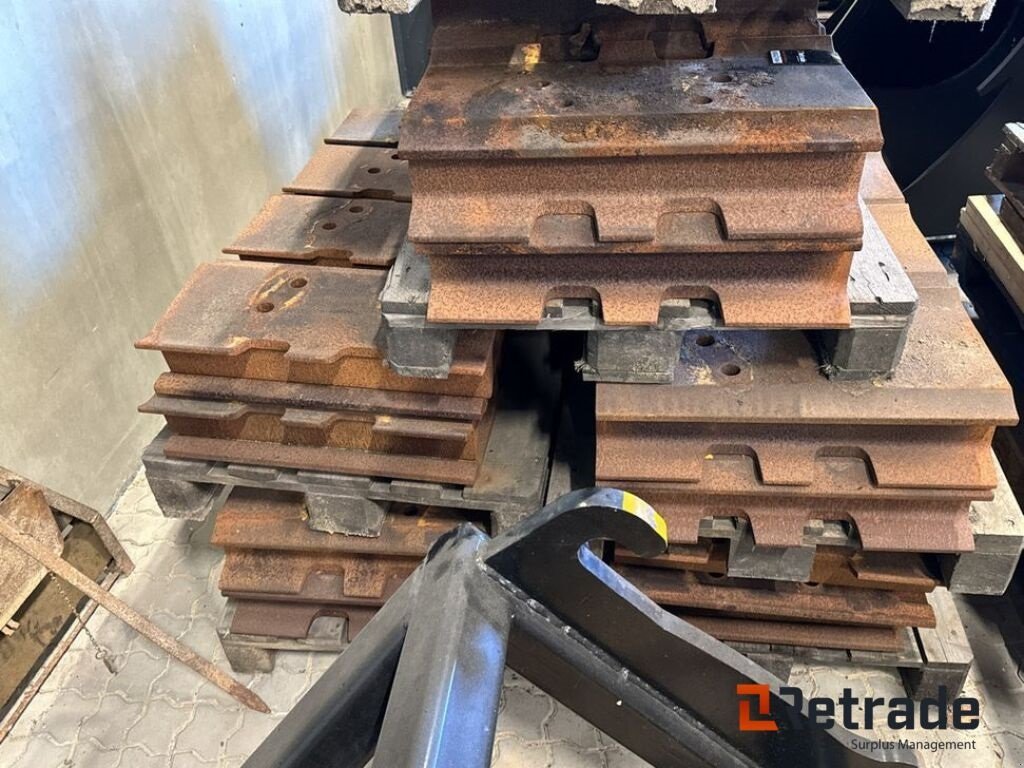 Grader типа Komatsu Fuldt sæt 600mm Skoplader til Komatsu Bulldozer, Gebrauchtmaschine в Rødovre (Фотография 2)