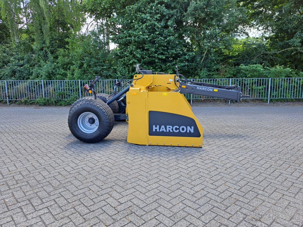 Grader des Typs Sonstige Harcon KB 3000 Gigant 115, Neumaschine in Didam (Bild 2)