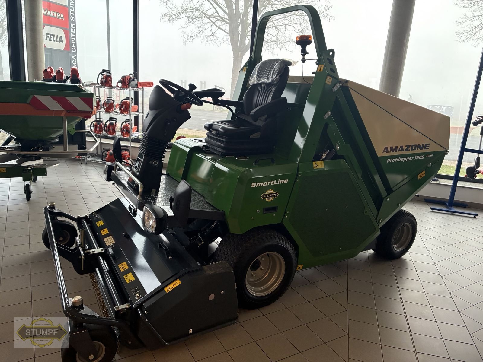 Gras- & Laubsammelcontainer vrste Amazone PH1500, Neumaschine v Grafenstein (Slika 8)