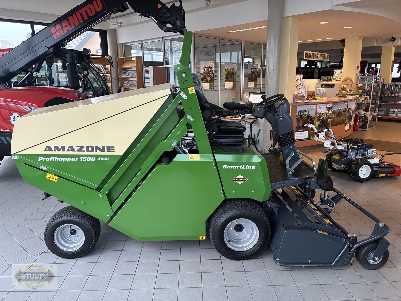 Gras- & Laubsammelcontainer vrste Amazone PH1500, Neumaschine v Grafenstein (Slika 7)