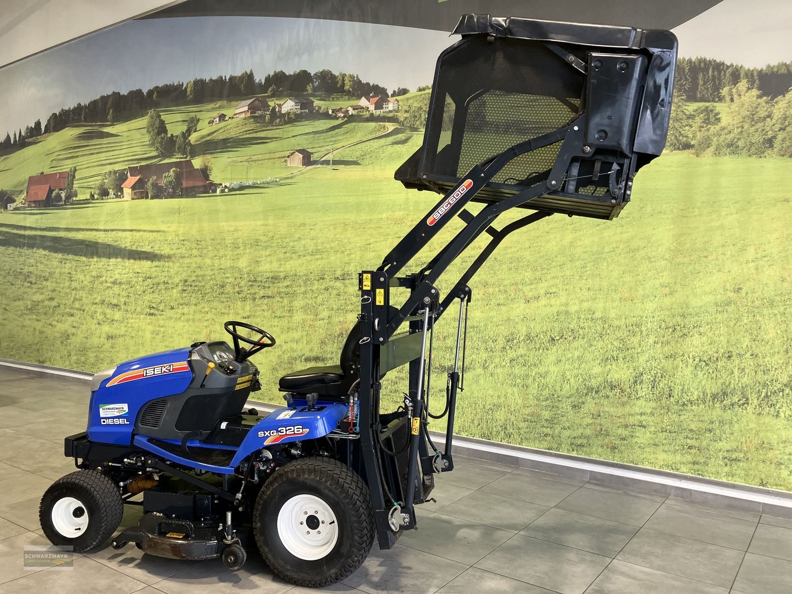 Gras- & Laubsammelcontainer des Typs Iseki SXG 326, Gebrauchtmaschine in Gampern (Bild 22)