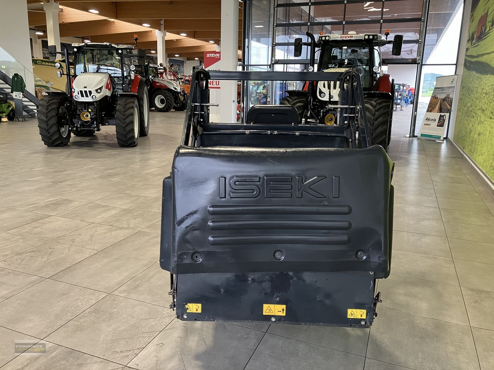 Gras- & Laubsammelcontainer des Typs Iseki SXG 326, Gebrauchtmaschine in Gampern (Bild 10)