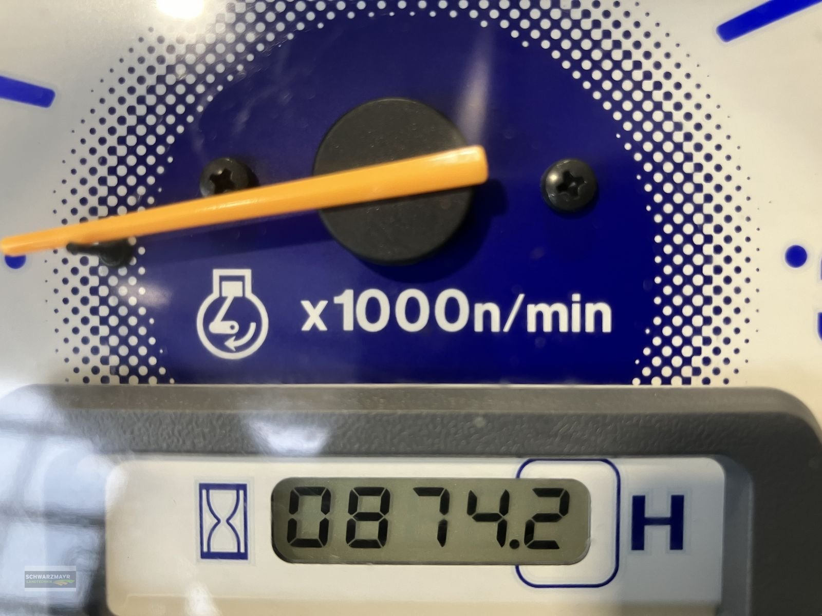 Gras- & Laubsammelcontainer des Typs Iseki SXG 326, Gebrauchtmaschine in Gampern (Bild 19)