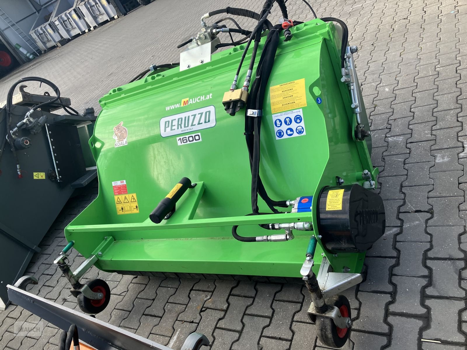 Gras- & Laubsammelcontainer del tipo Peruzzo Koala 1600, Gebrauchtmaschine In Burgkirchen (Immagine 1)