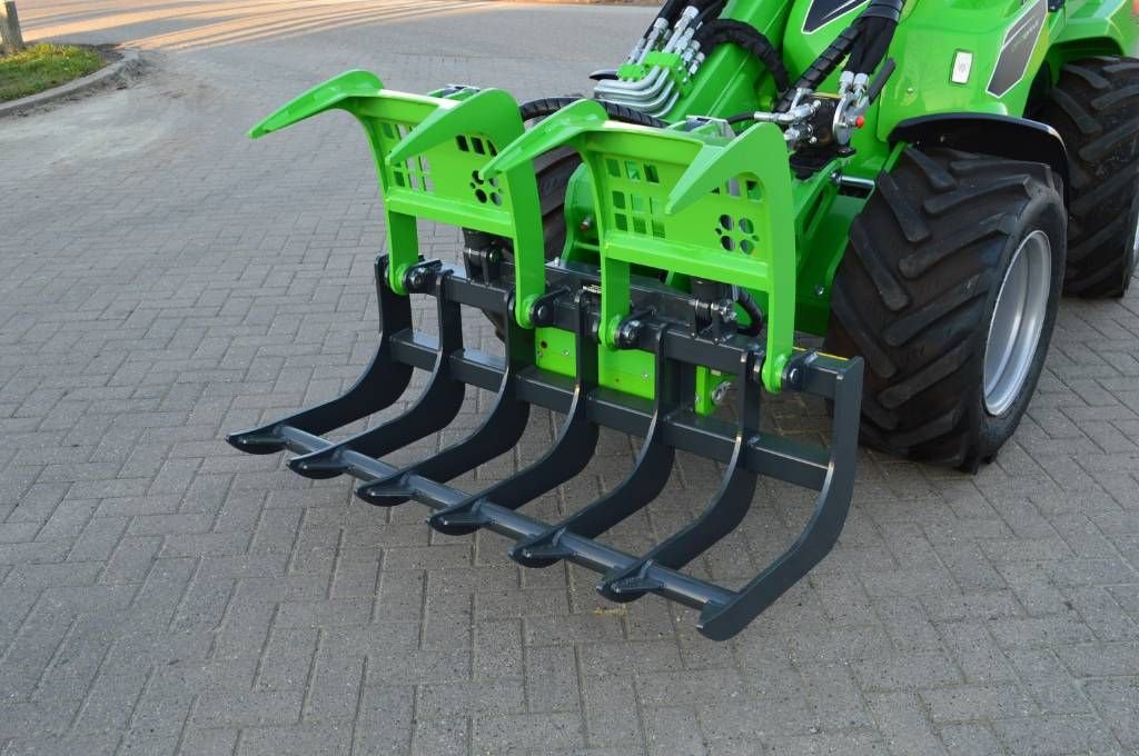 Greifer типа Avant Industriegrijper met vorken, 130 cm, Neumaschine в Erichem (Фотография 1)