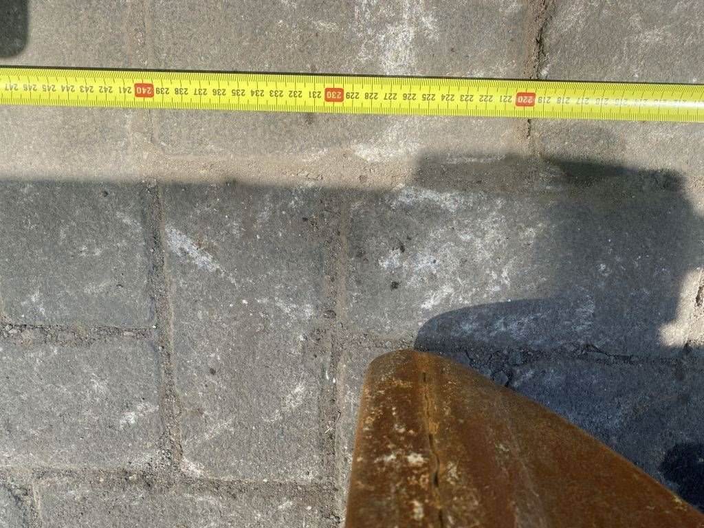 Greifer tip Demarec CW 45, Gebrauchtmaschine in Roosendaal (Poză 5)