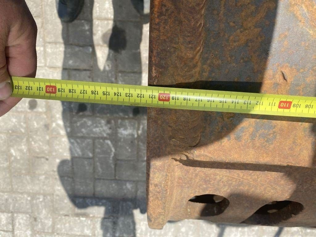 Greifer tip Demarec CW 45, Gebrauchtmaschine in Roosendaal (Poză 4)