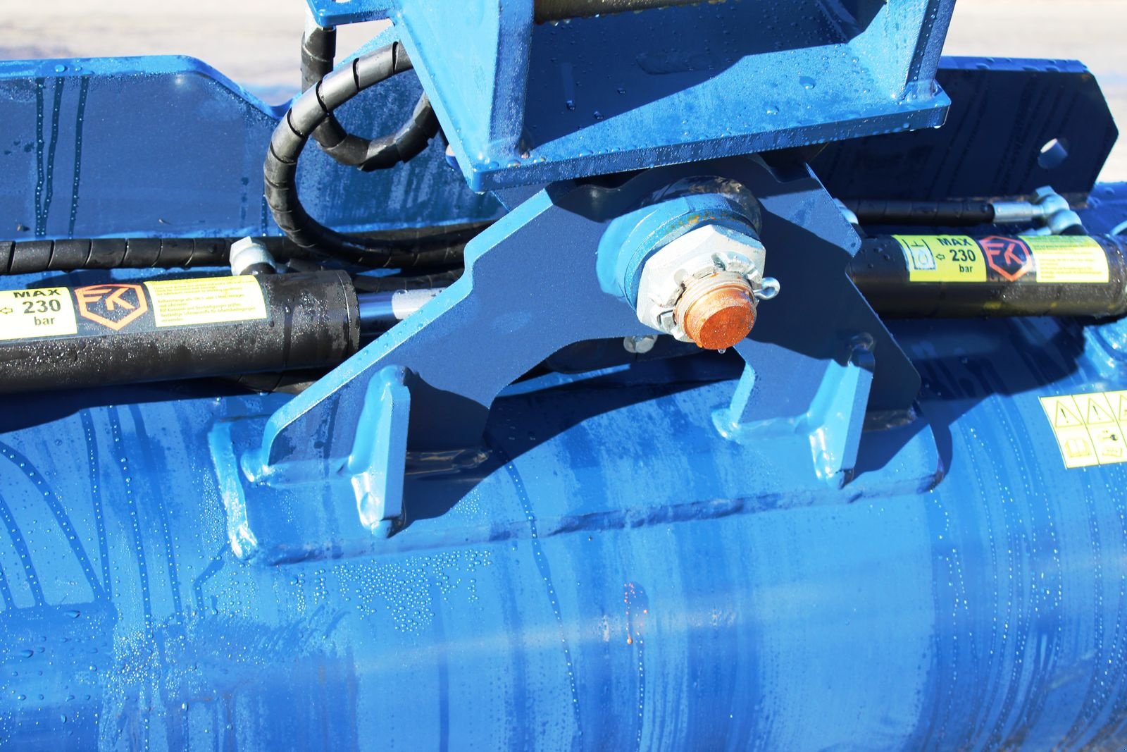 Greifer des Typs FK Machinery Böschungslöffel hydraulisch 7,5 - 10t, Neumaschine in Neukirchen am Walde  (Bild 9)