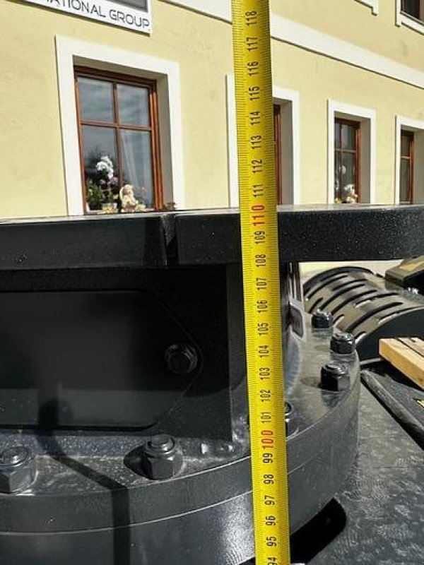 Greifer of the type Mustang GRP1000 Abbruch- & Sortiergreifer, Neumaschine in Göpfritz an der Wild (Picture 3)