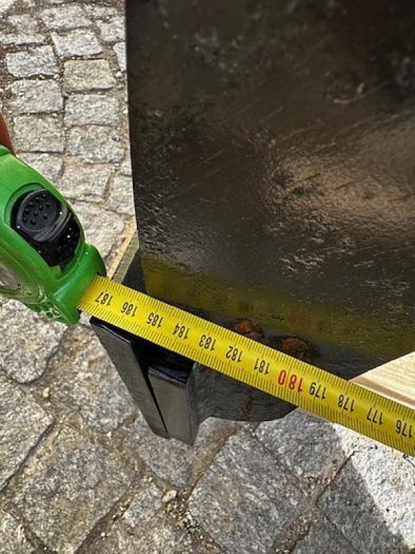 Greifer of the type Mustang GRP1000 Abbruch- & Sortiergreifer, Neumaschine in Göpfritz an der Wild (Picture 5)