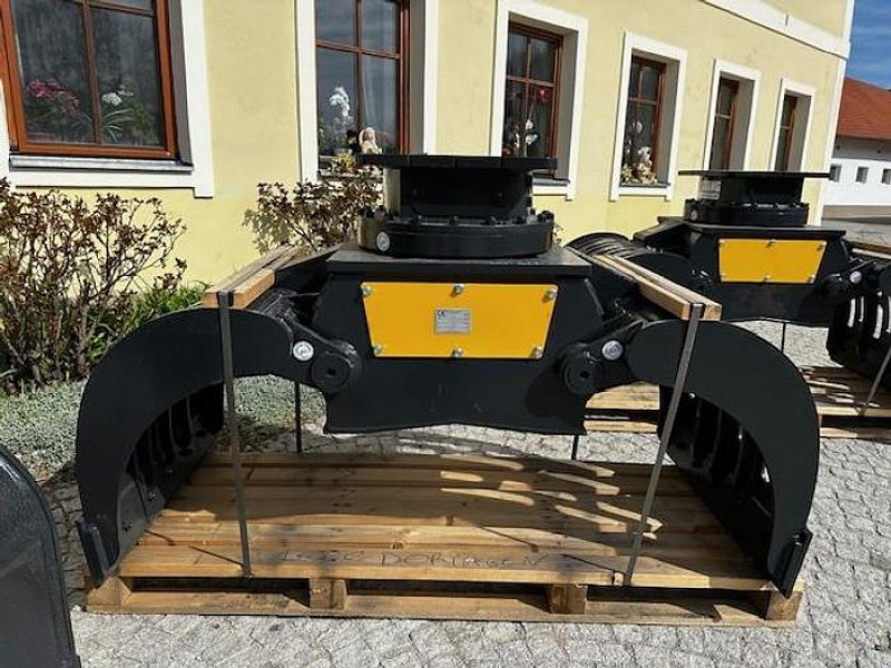 Greifer of the type Mustang GRP1000 Abbruch- & Sortiergreifer, Neumaschine in Göpfritz an der Wild (Picture 1)