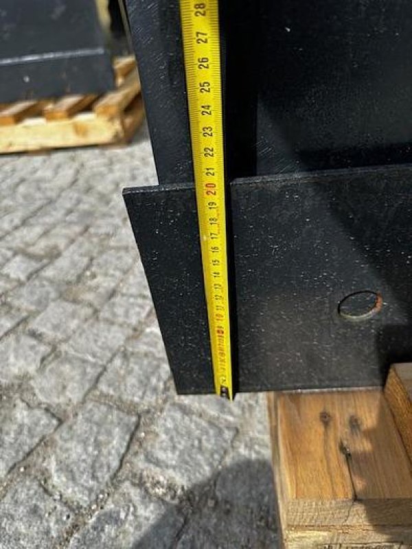 Greifer of the type Mustang GRP1000 Abbruch- & Sortiergreifer, Neumaschine in Göpfritz an der Wild (Picture 8)