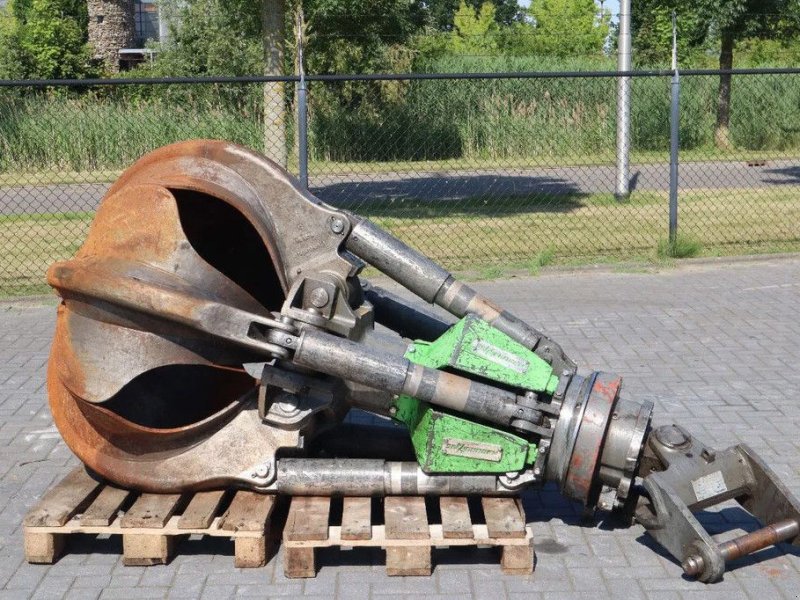 Greifer des Typs Sennebogen SGM ORANGE PEEL GRAB POLYPGREIFER POLIEP GRIJPER, Gebrauchtmaschine in Marknesse (Bild 1)