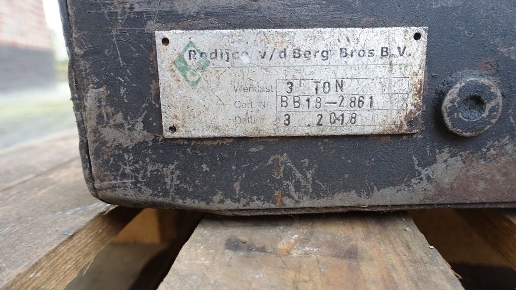 Greifer typu Sonstige Bakker 3 haken opnameblok 3000 kg Gejo 10, Gebrauchtmaschine v IJsselmuiden (Obrázek 5)