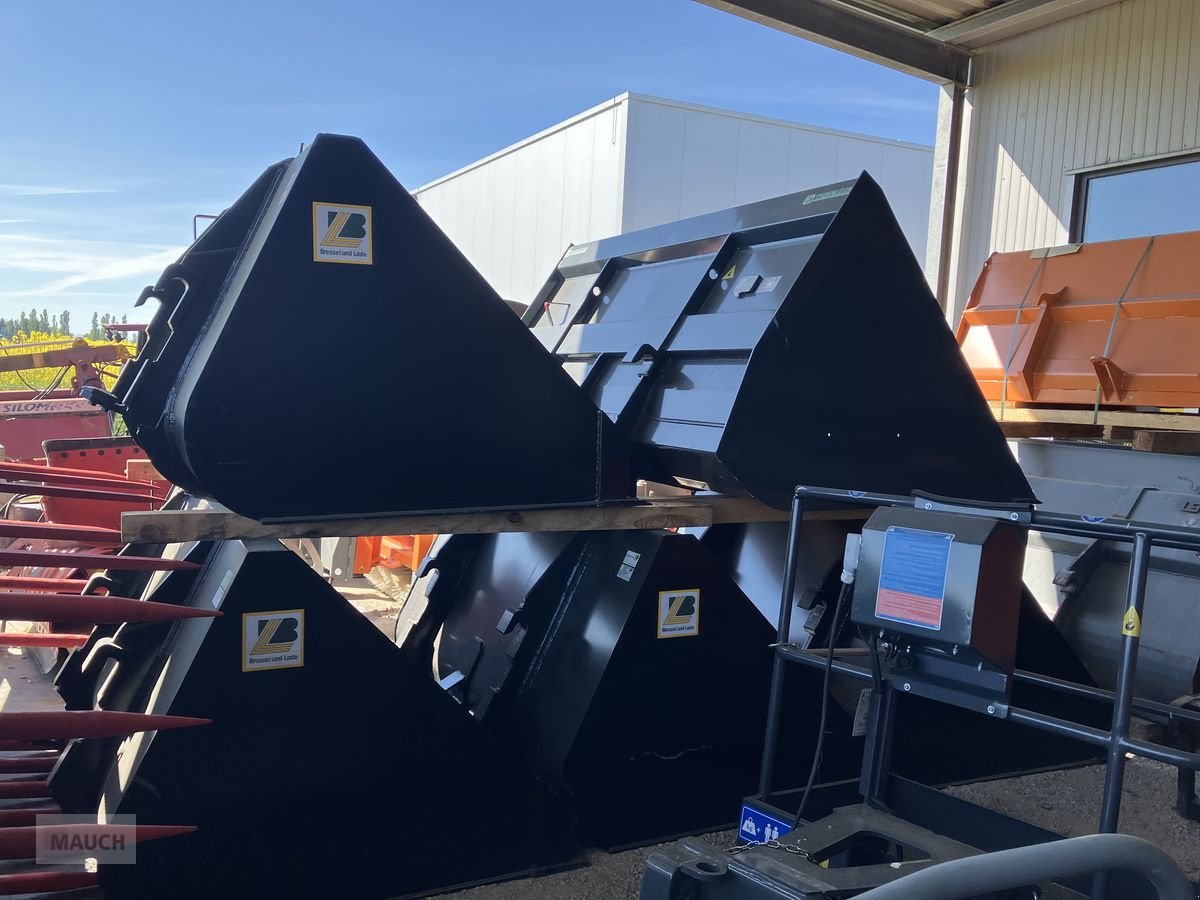 Greifer des Typs Sonstige Bressel & Lade Großvolumenschaufel für Merlo, Neumaschine in Burgkirchen (Bild 1)