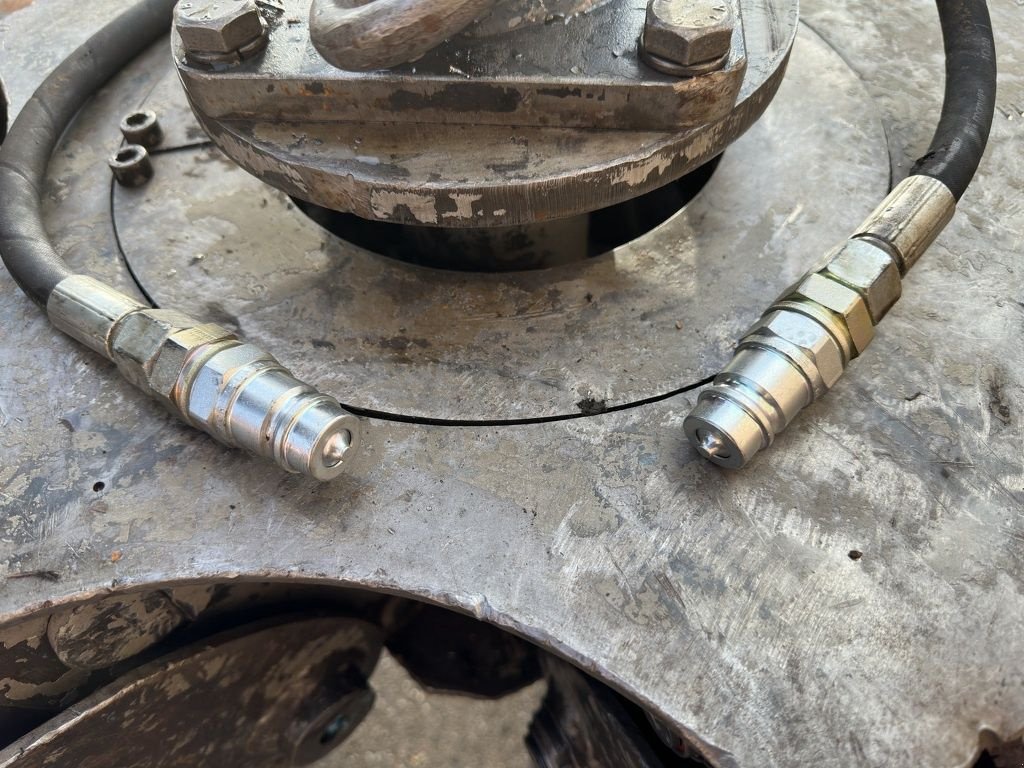 Greifer типа Sonstige Poliepgrijper 300 liter, Gebrauchtmaschine в Beverwijk (Фотография 7)