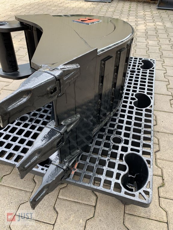 Greifer des Typs Sonstige Schaeff Terex Baggerlöffel 9-12 To Tiefenlöffel, Neumaschine in Schnelldorf (Bild 3)