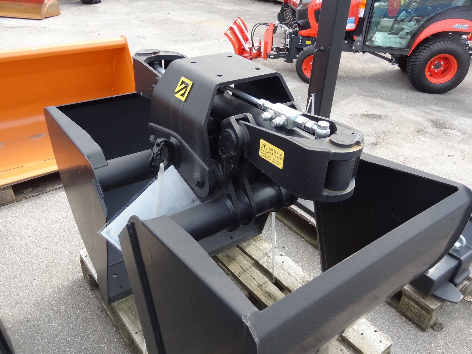 Greifer des Typs Tecnobenne BOT S 505, Neumaschine in St.Andrä-Wördern (Bild 6)