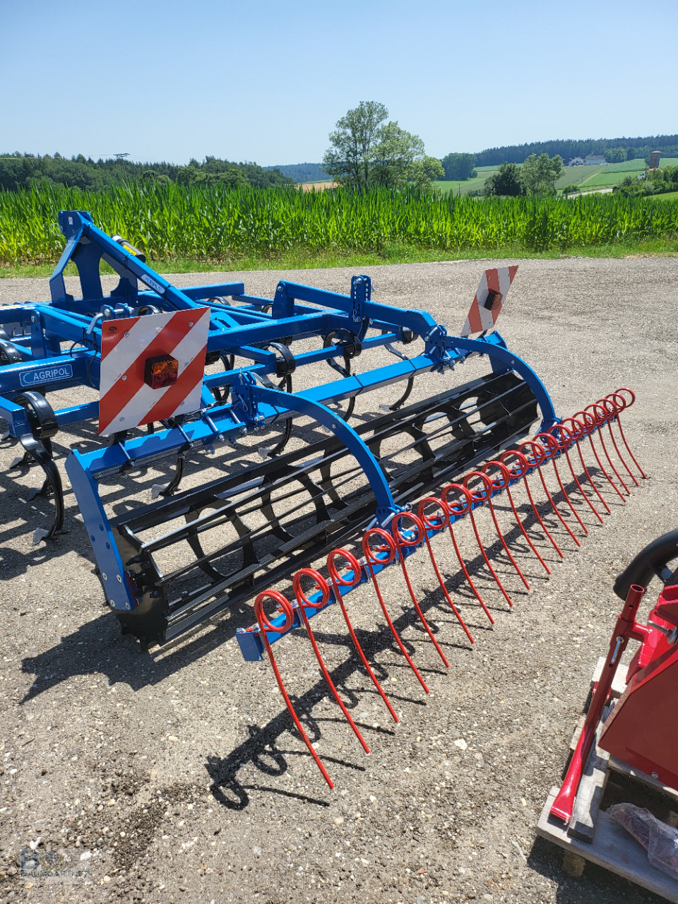 Großfederzinkenegge/Federzinkengrubber typu Agripol Leichtgrubber KOBALT 300 T Federzinkenegge mit Striegel, Neumaschine w Frontenhausen (Zdjęcie 6)