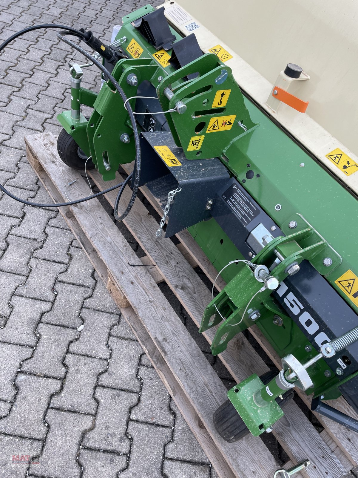 Großflächenmäher des Typs Amazone Grasshopper GH 1500, Neumaschine in Waldkraiburg (Bild 3)