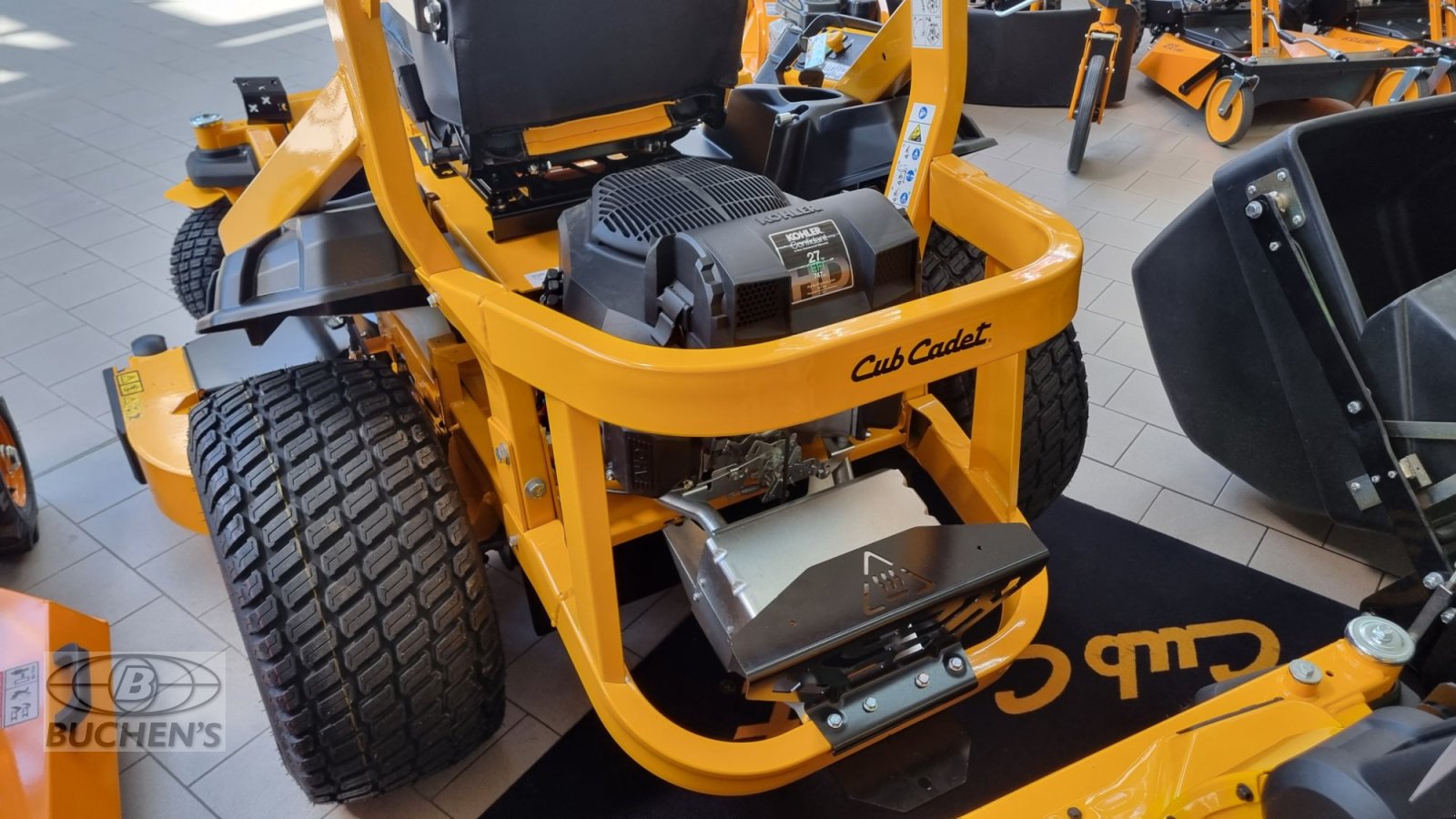 Großflächenmäher del tipo Cub Cadet XZ8 S137i ULTIMA, Neumaschine In Olpe (Immagine 10)