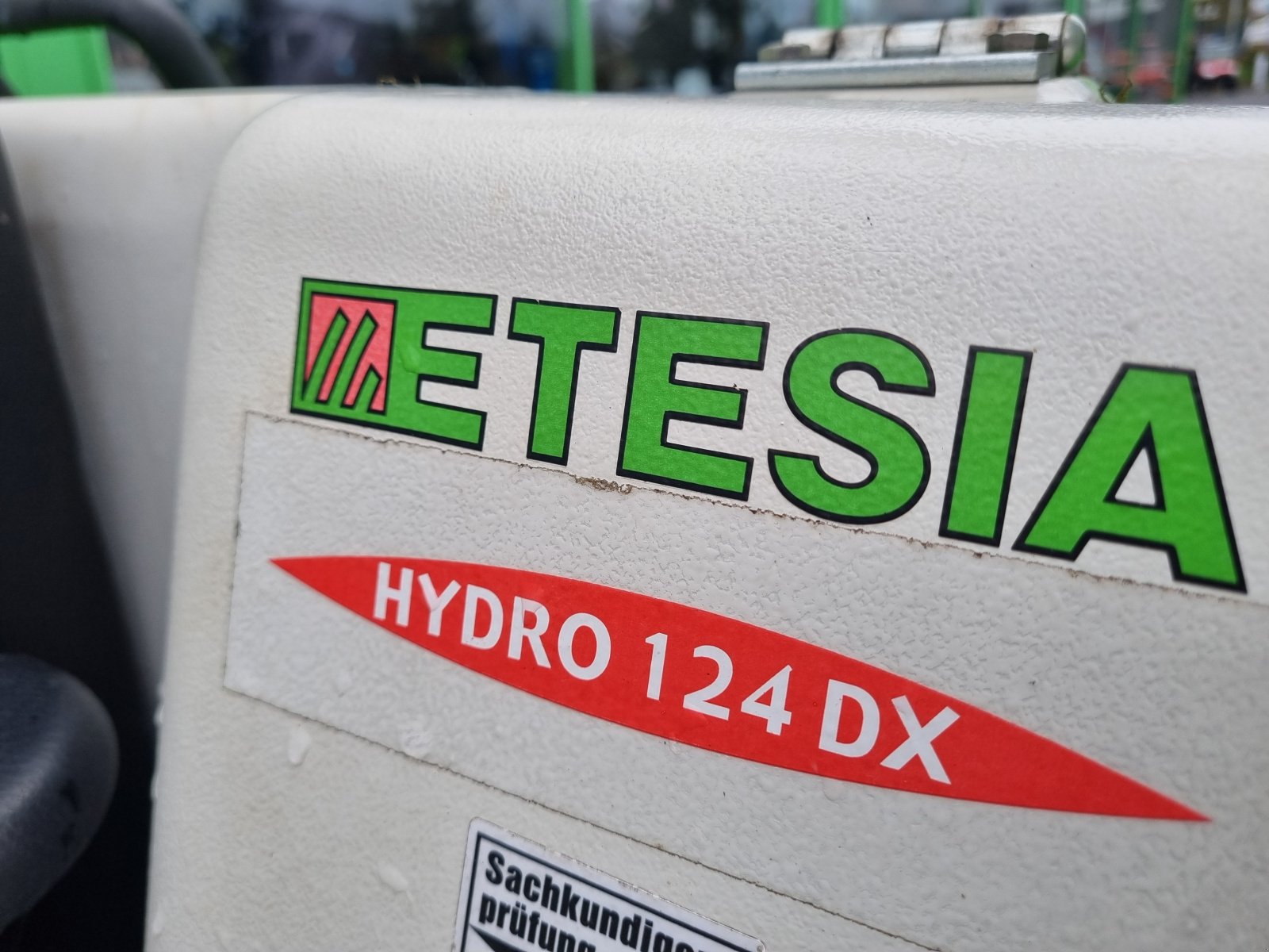 Großflächenmäher tip Etesia Hydro 124 DX Allrad, Gebrauchtmaschine in Olpe (Poză 9)