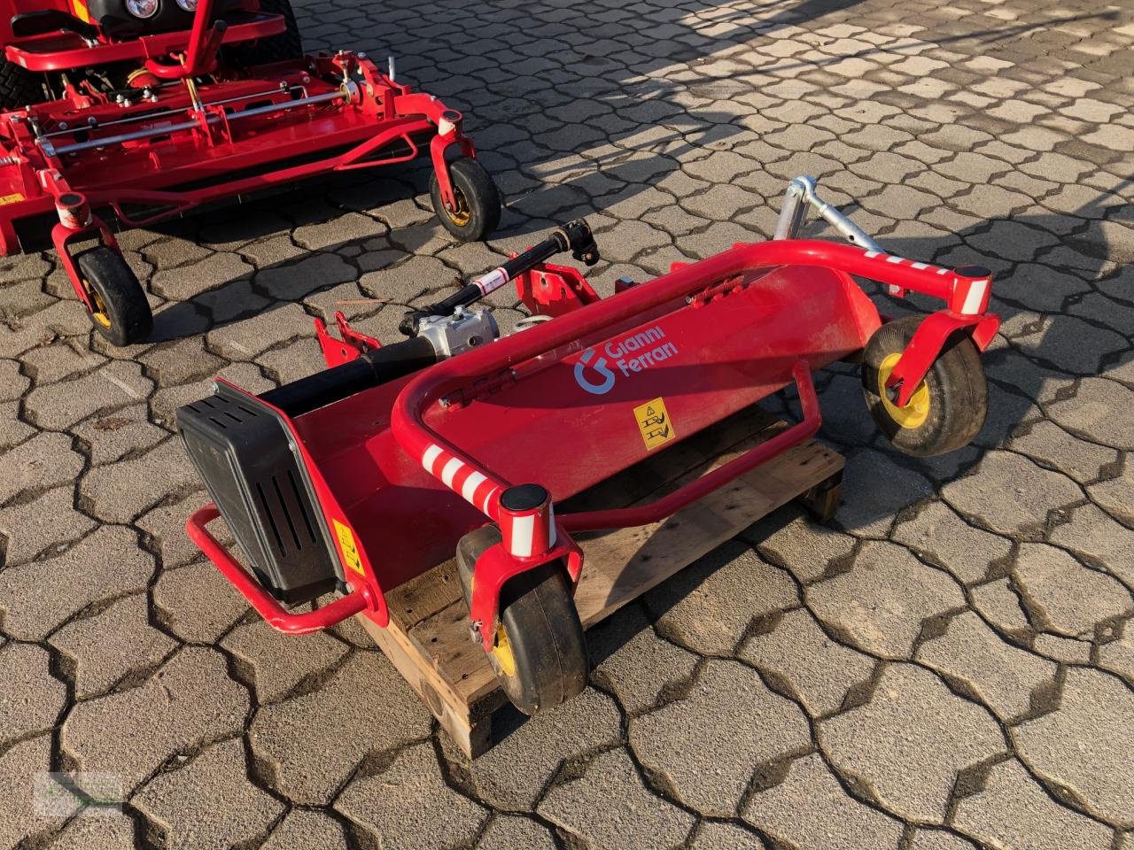 Großflächenmäher des Typs Ferrari GIANNI FERRARI PG 280 DW, Gebrauchtmaschine in Hess.Oldendorf (Bild 12)