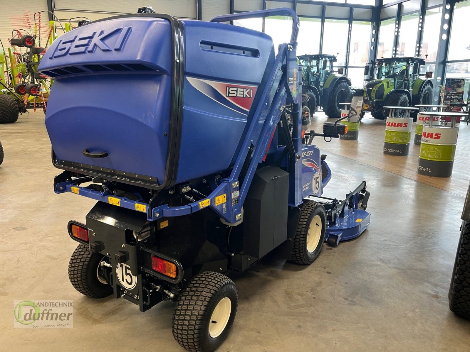 Großflächenmäher des Typs Iseki SF 237, Neumaschine in Hohentengen (Bild 5)