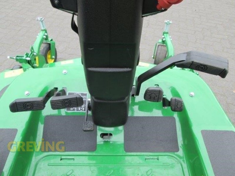 Großflächenmäher des Typs John Deere F1580 72 Seite, Neumaschine in Wesseling-Berzdorf (Bild 7)