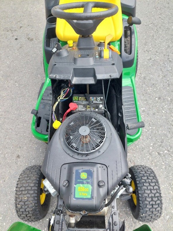 Großflächenmäher a típus John Deere X147R, Neumaschine ekkor: Eichberg (Kép 9)