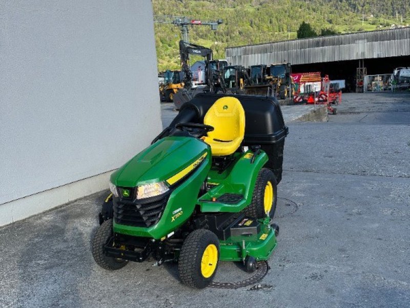 Großflächenmäher του τύπου John Deere X590, Ausstellungsmaschine σε Regensdorf (Φωτογραφία 1)