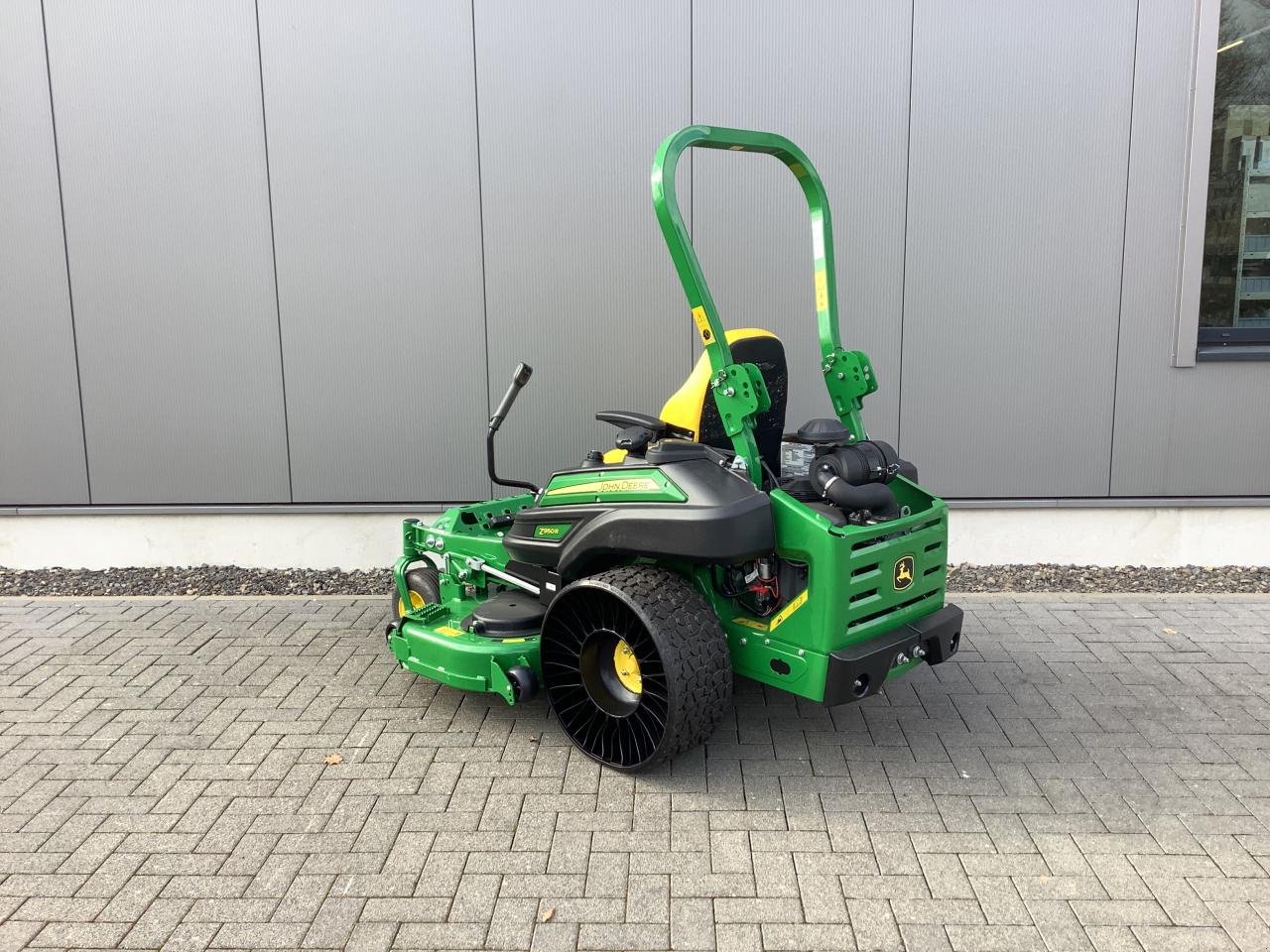 Großflächenmäher tip John Deere Z950R, Neumaschine in Greven (Poză 8)