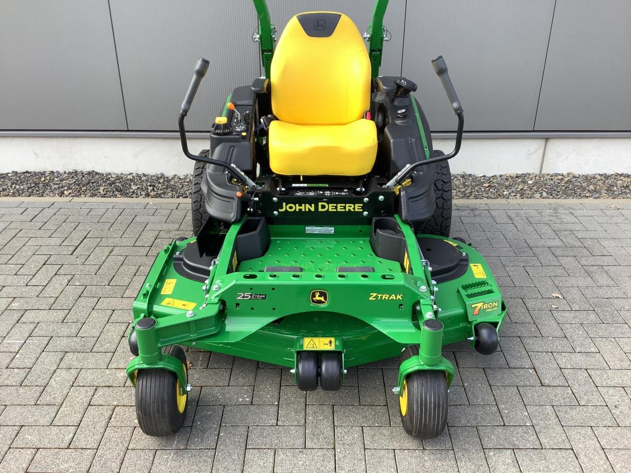 Großflächenmäher tip John Deere Z950R, Neumaschine in Greven (Poză 10)