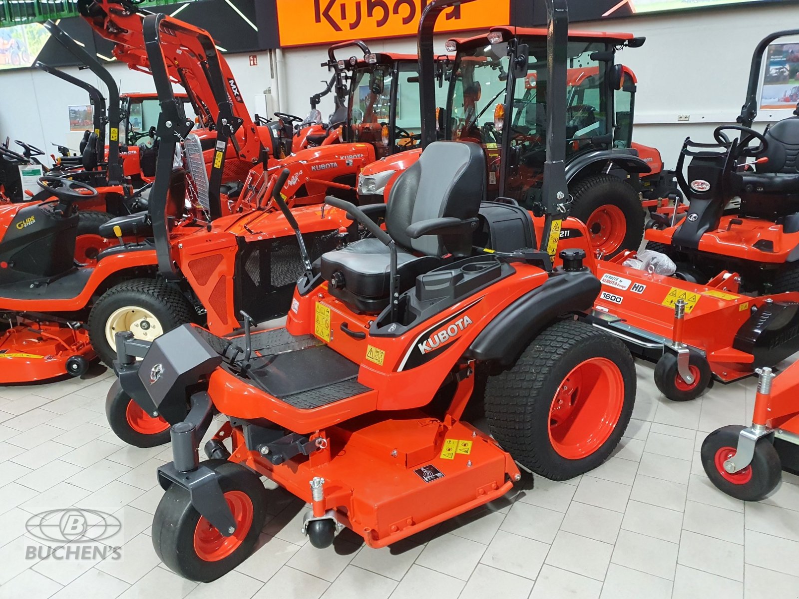 Großflächenmäher типа Kubota ZD1211 R Demo, Gebrauchtmaschine в Olpe (Фотография 1)