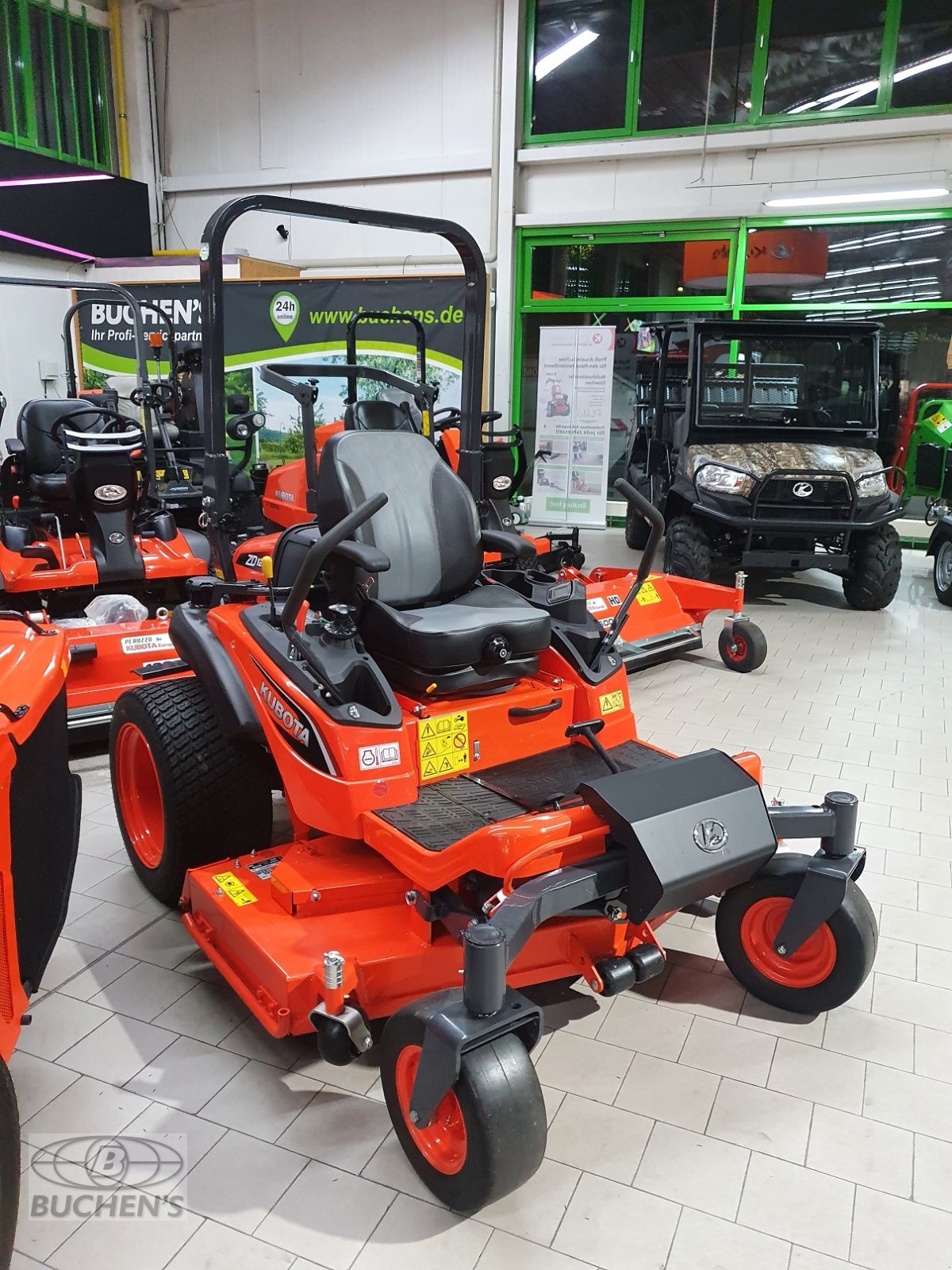 Großflächenmäher типа Kubota ZD1211 R Demo, Gebrauchtmaschine в Olpe (Фотография 2)