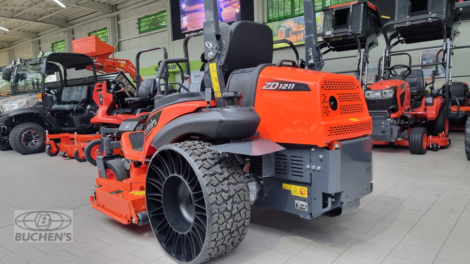 Großflächenmäher a típus Kubota ZD1211 X-Tweel, Neumaschine ekkor: Olpe (Kép 5)