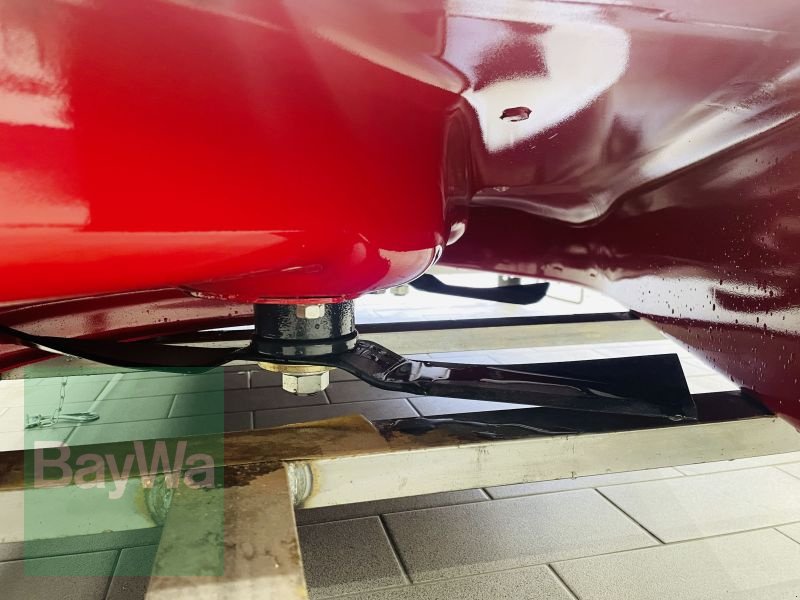 Großflächenmäher типа Massey Ferguson ZWISCHENACHS SICHELMÄHWERK, Gebrauchtmaschine в Manching (Фотография 10)