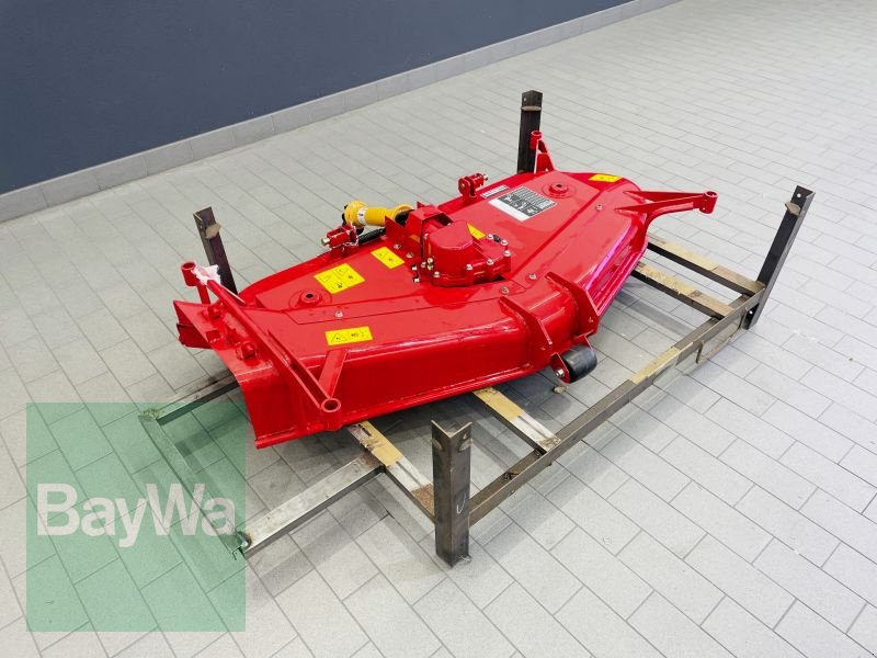 Großflächenmäher типа Massey Ferguson ZWISCHENACHS SICHELMÄHWERK, Gebrauchtmaschine в Manching (Фотография 4)