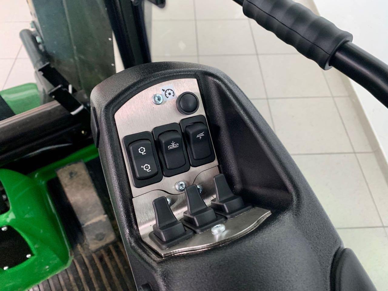 Großflächenmäher tip Roberine F3, Gebrauchtmaschine in Beckum (Poză 7)